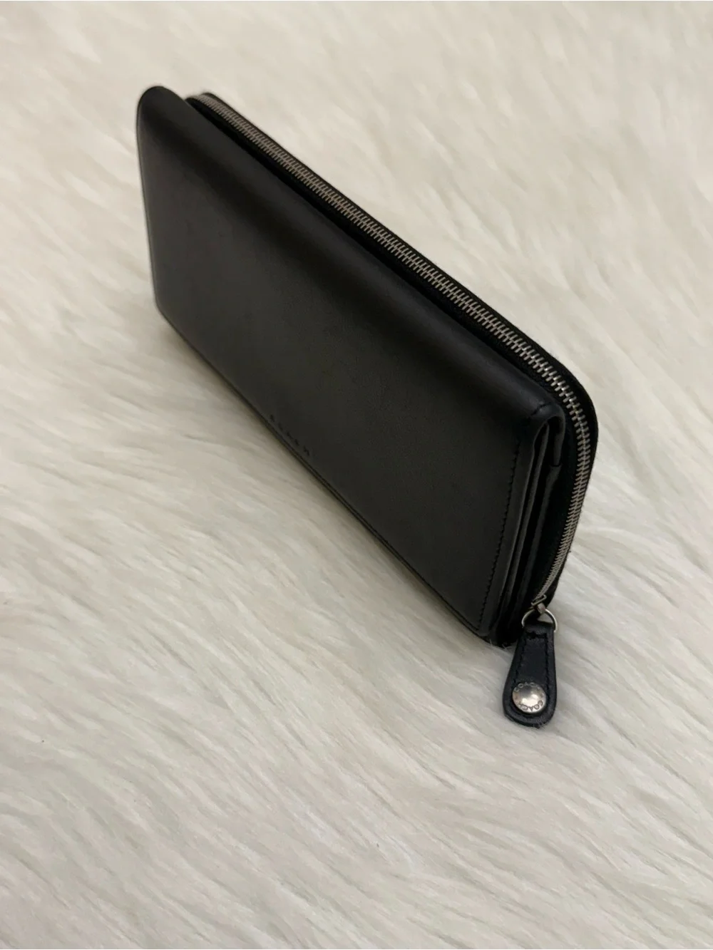 COACH - BLACK ALL SMOOTH LEATHER VINTAGE TRIFOLD TRAVEL WALLET